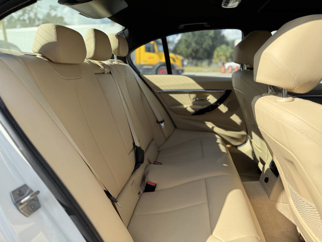 Used 2016 BMW 328i Sedan image 23