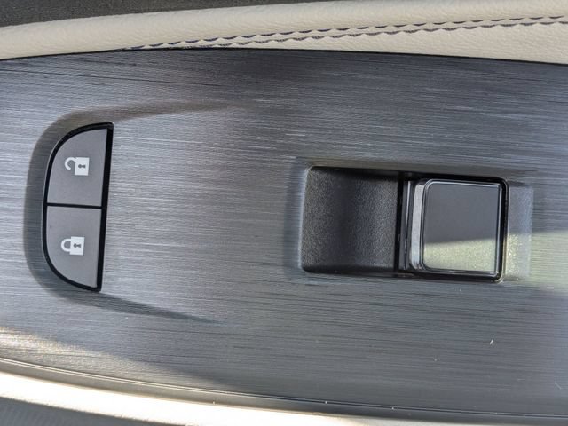 New 2026 Nissan Sentra SL w/ Floor Mat Package FWD image 32