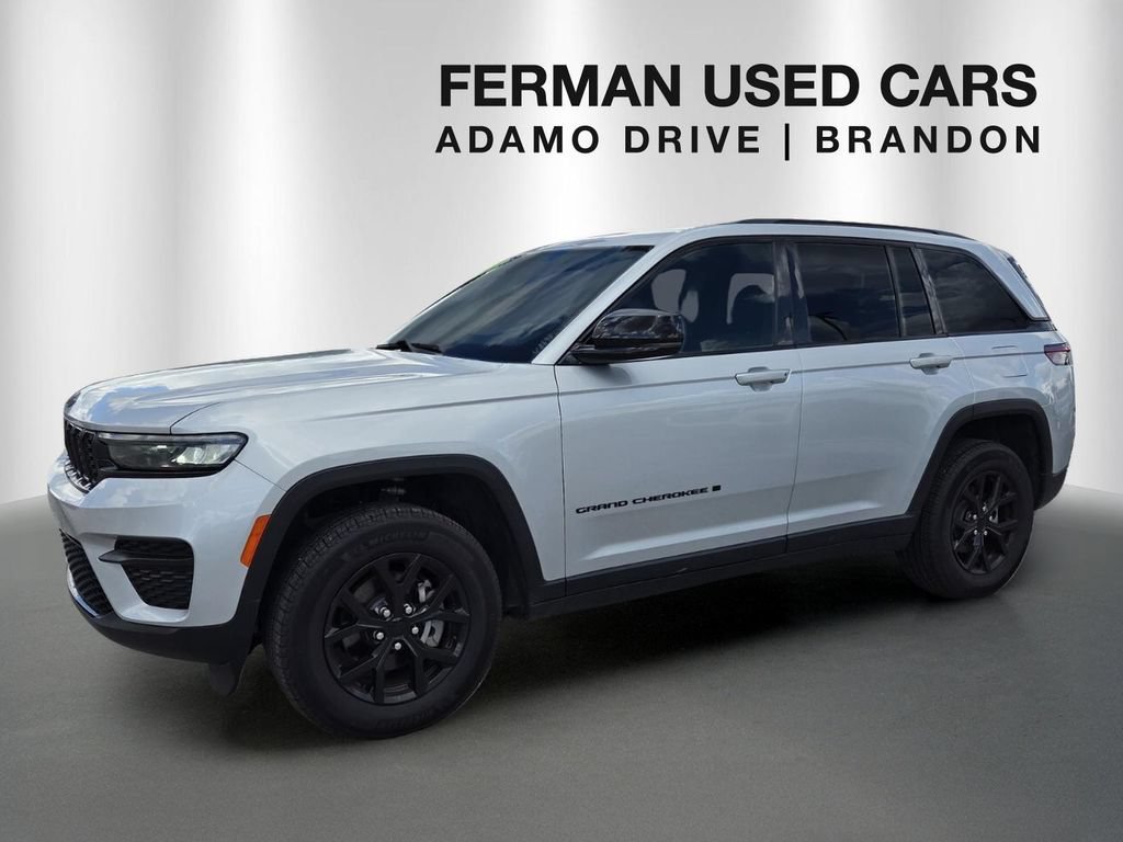 Used 2025 Jeep Grand Cherokee Altitude AWD/4WD video 1