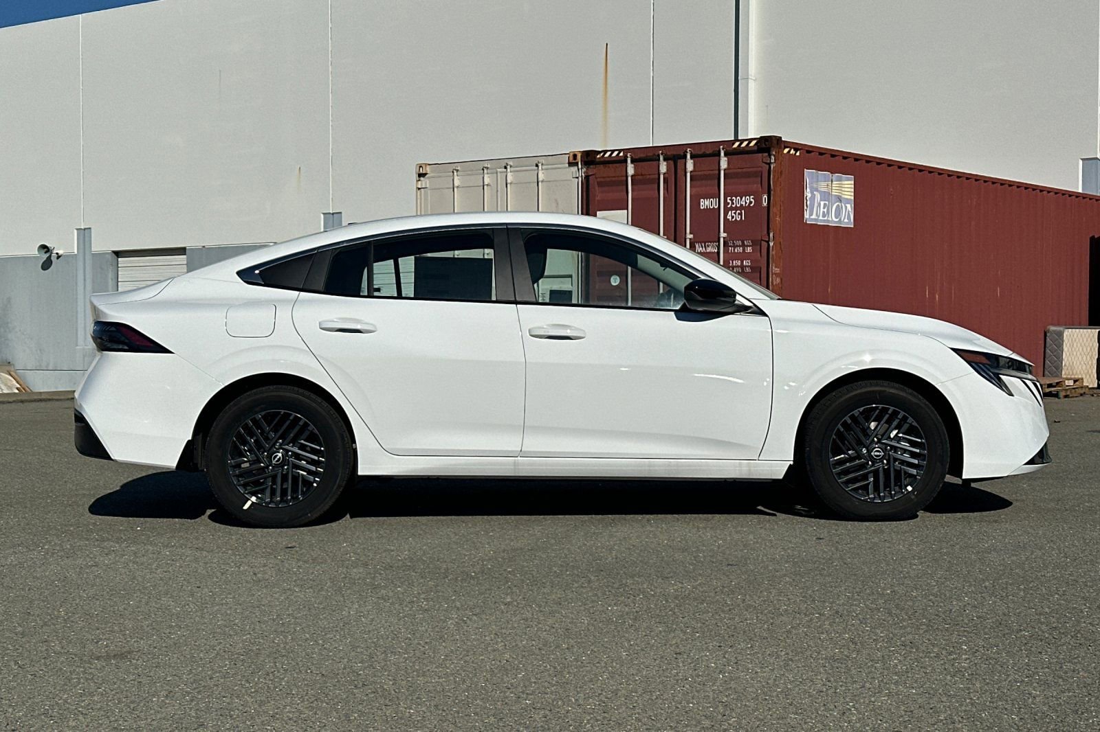 New 2026 Nissan Sentra SV w/ Floor Mat Package FWD image 3