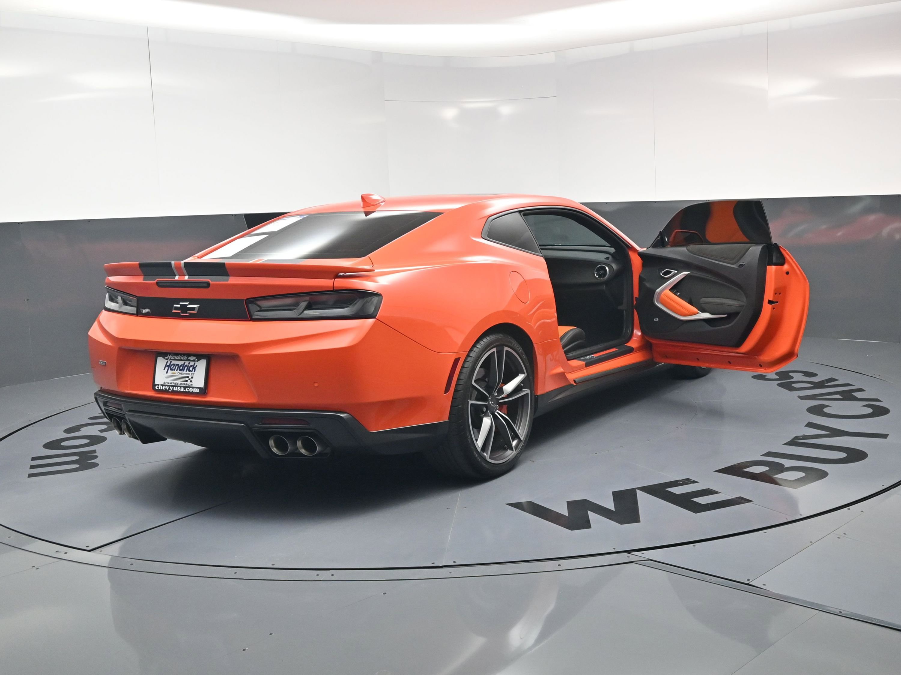 Used 2018 Chevrolet Camaro SS w/ Hot Wheels Edition image 27