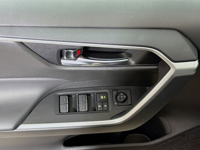 Used 2024 Toyota RAV4 XLE image 19