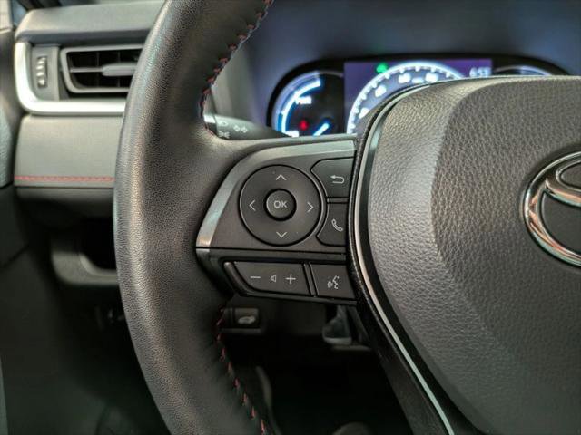 Used 2022 Toyota RAV4 SE image 15