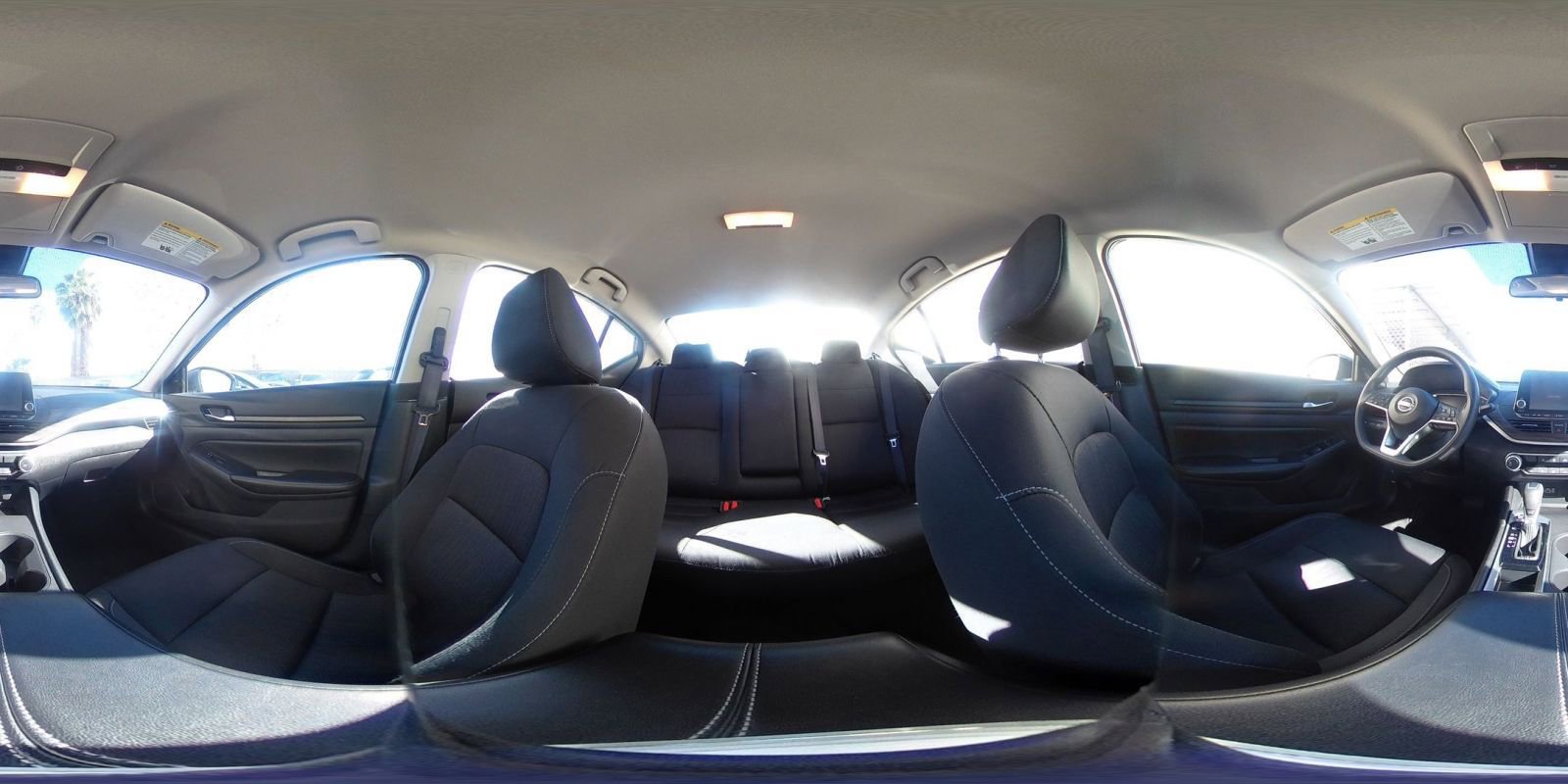 Used 2025 Nissan Altima 2.5 SV image 42