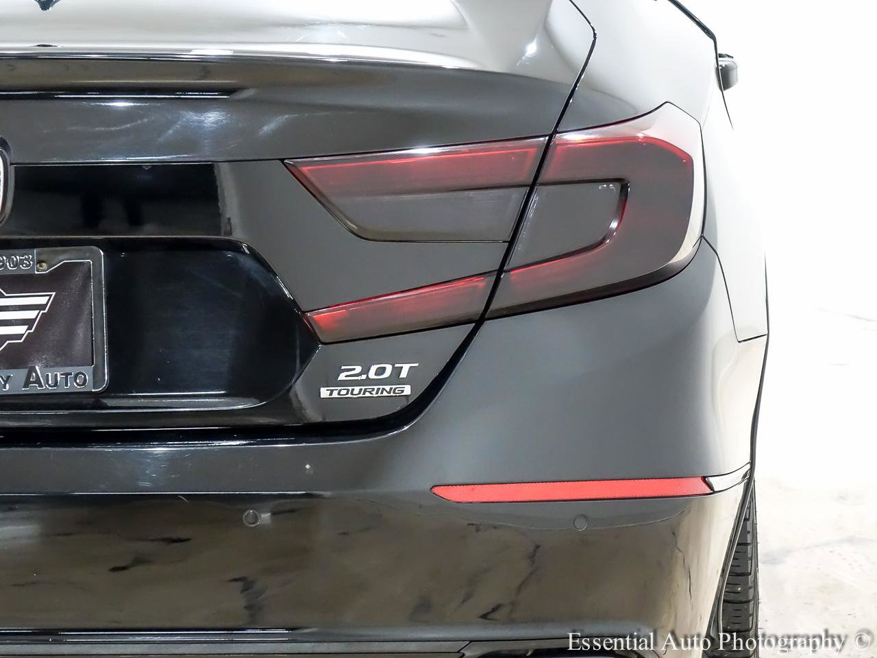 Used 2020 Honda Accord Touring image 8