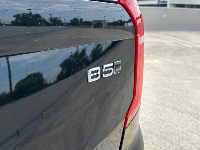 Certified 2023 Volvo XC90 B5 Plus w/ Protection Package Premier AWD/4WD image 40