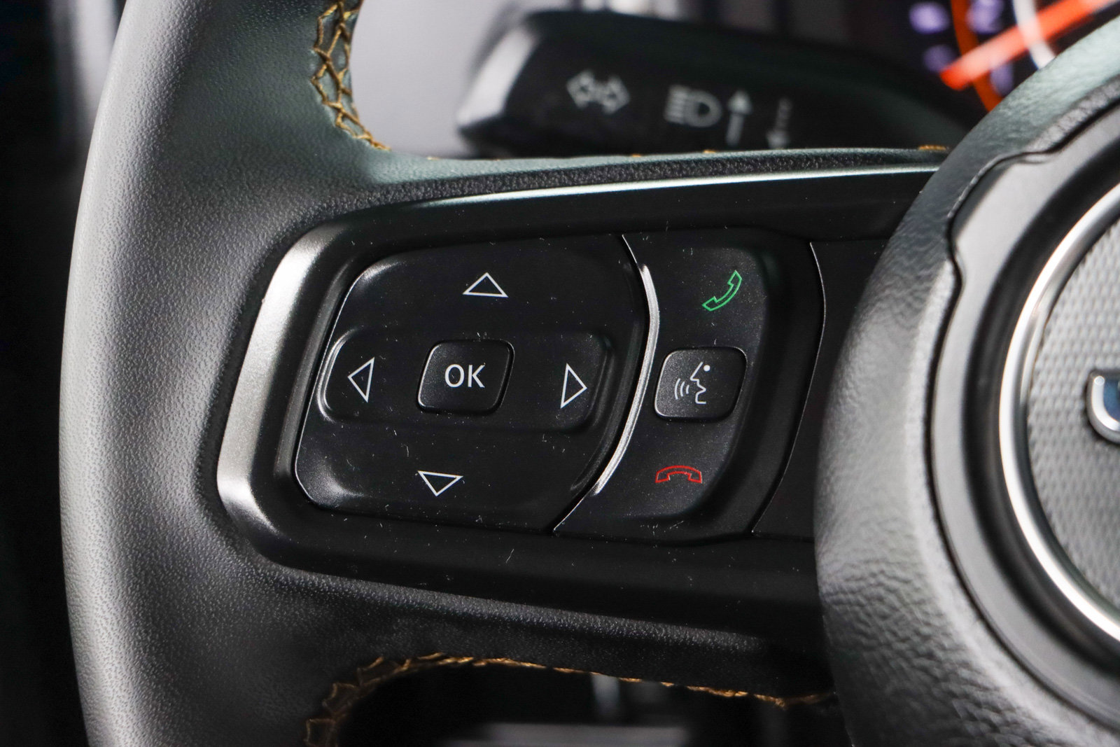 Used 2024 Jeep Wrangler Unlimited Sport image 13