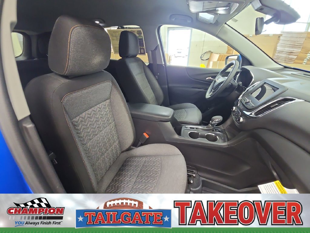 Certified 2024 Chevrolet Equinox LT w/ LPO, Floor Liner Package FWD image 36