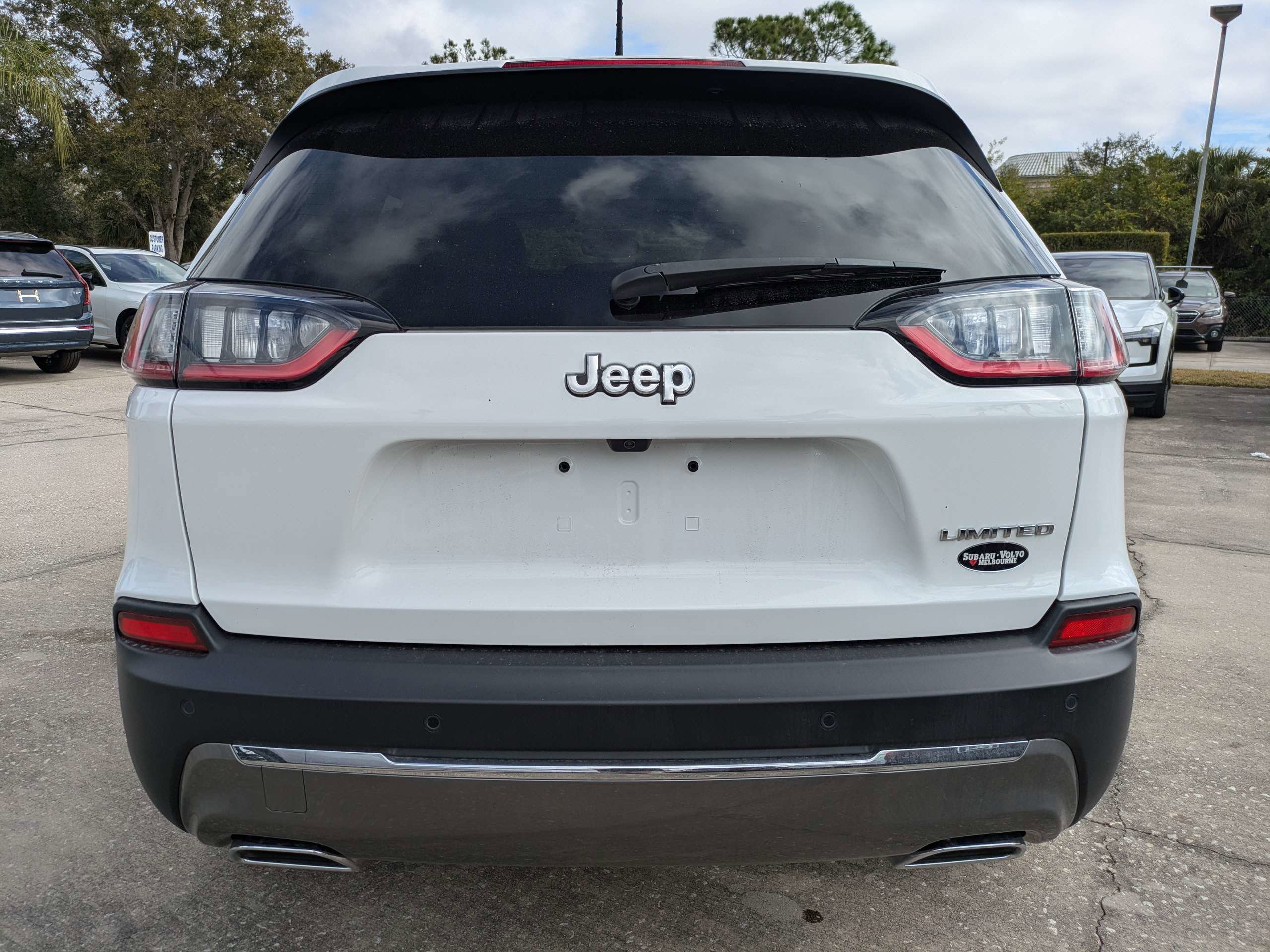 Used 2021 Jeep Cherokee Limited image 5