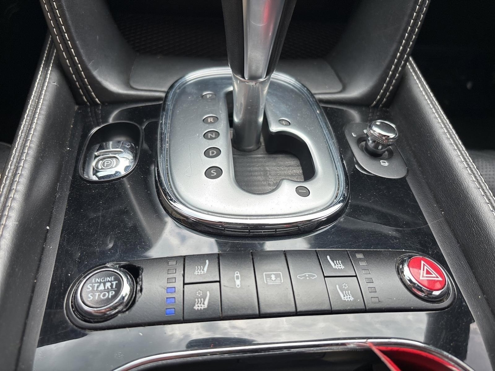 Used 2014 Bentley Flying Spur W12 image 17