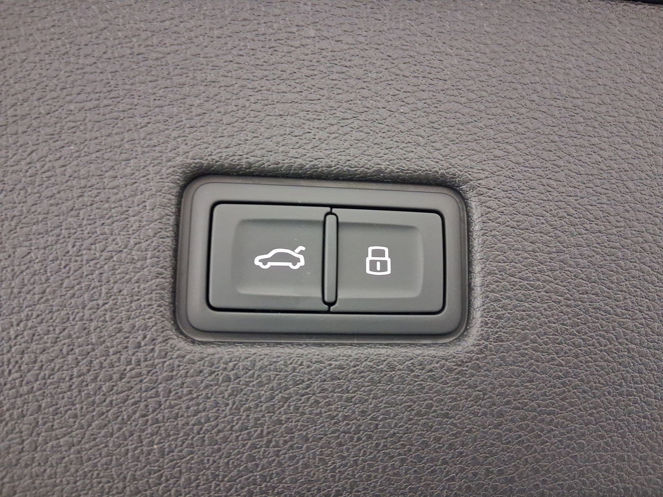 New 2026 Audi Q8 Premium Plus image 29