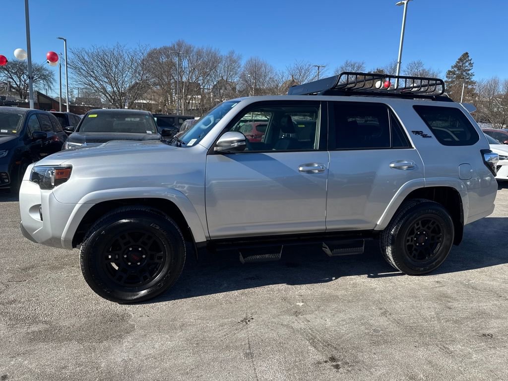 Used 2024 Toyota 4Runner TRD Off-Road Premium image 4