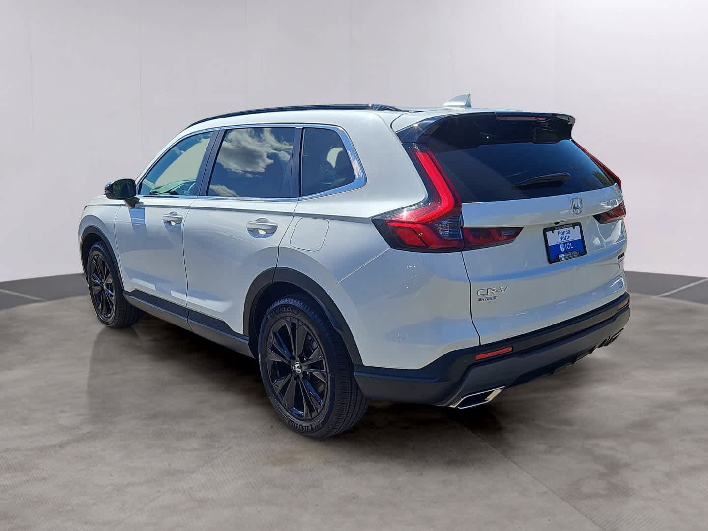 Certified 2023 Honda CR-V Sport Touring image 5