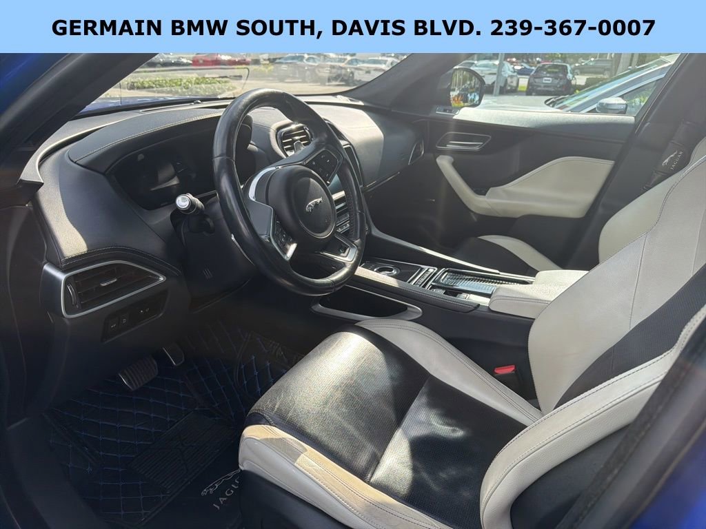 Used 2019 Jaguar F-PACE S image 23