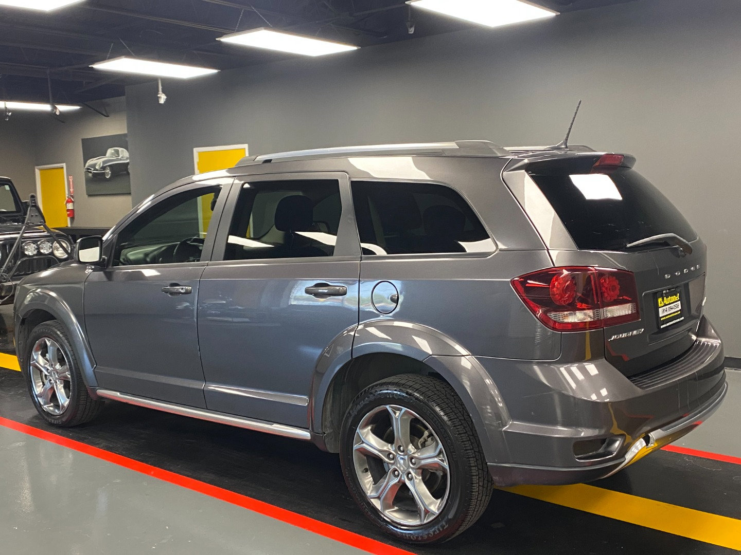 Used 2016 Dodge Journey Crossroad image 4
