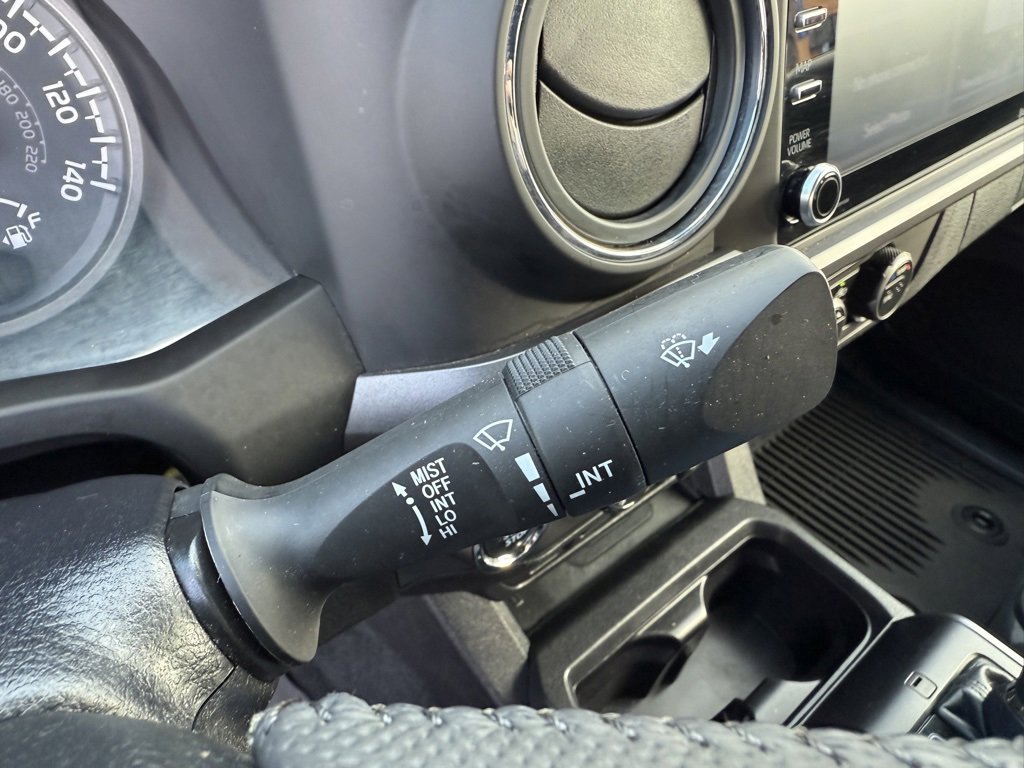 Certified 2023 Toyota Tacoma TRD Off-Road image 32