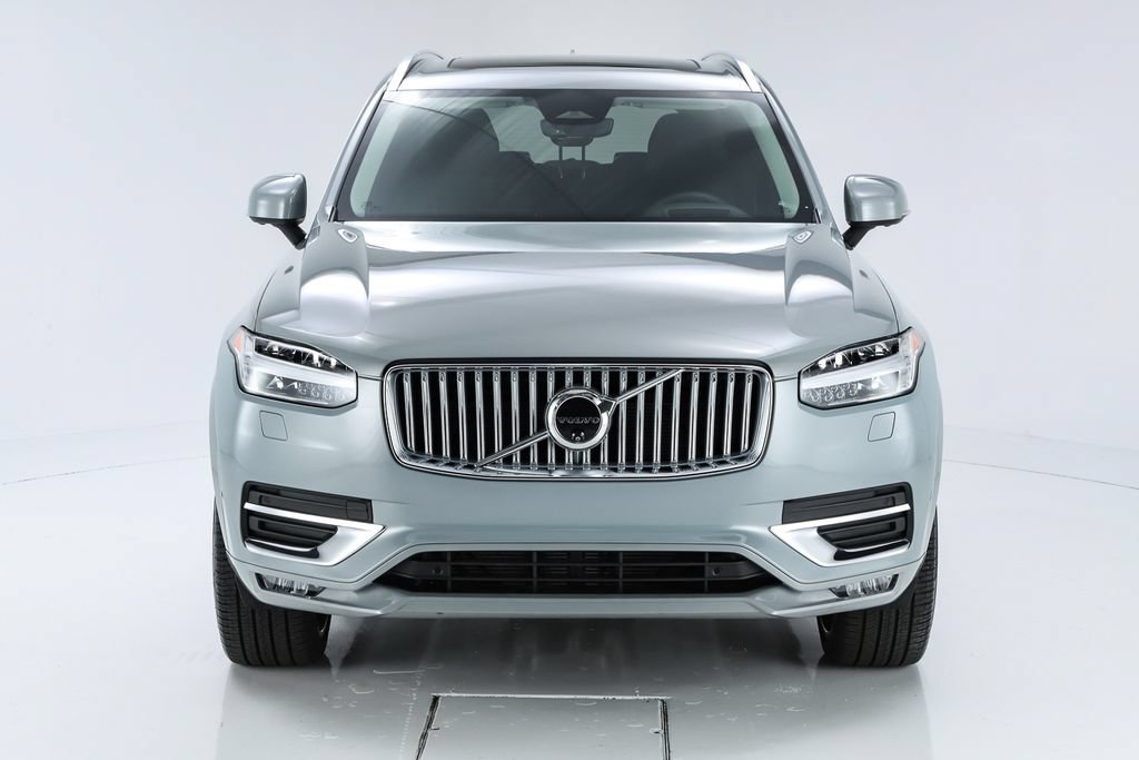 Used 2025 Volvo XC90 B6 Ultra w/ Protection Package AWD/4WD image 16