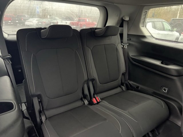 Used 2023 Jeep Grand Cherokee L Laredo w/ Trailer Tow Group (B) image 24