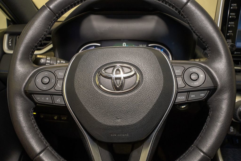 Used 2020 Toyota RAV4 XSE w/ XSE Grade Weather Package image 20