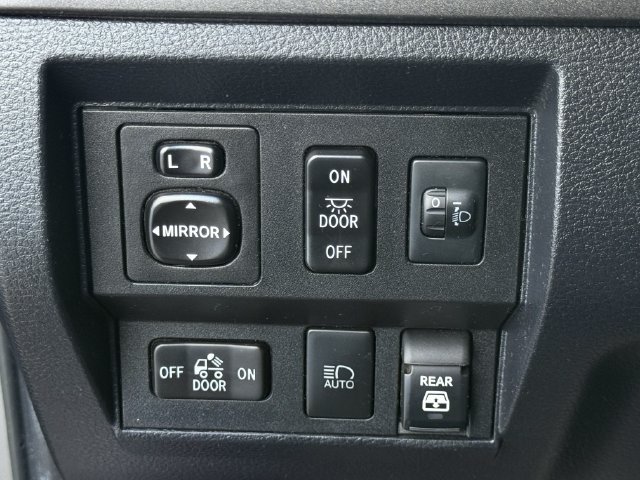 Used 2020 Toyota Tundra SR5 AWD/4WD image 24