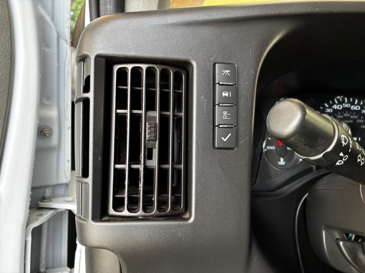 Used 2023 Chevrolet Express 2500 1500 Cargo w/ Driver Convenience Package image 21