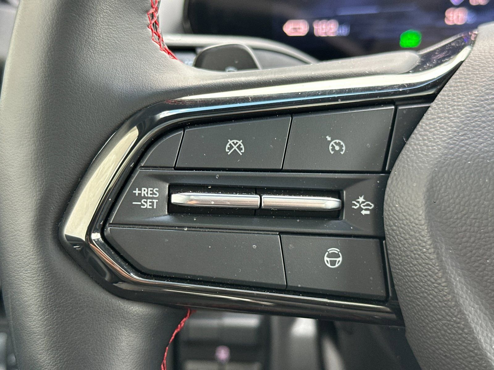 Used 2024 Chevrolet Silverado EV RST image 31