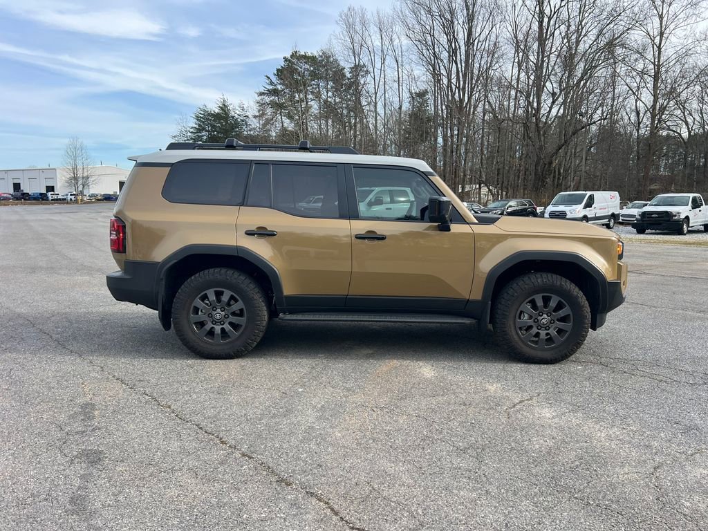 Used 2024 Toyota Land Cruiser image 4