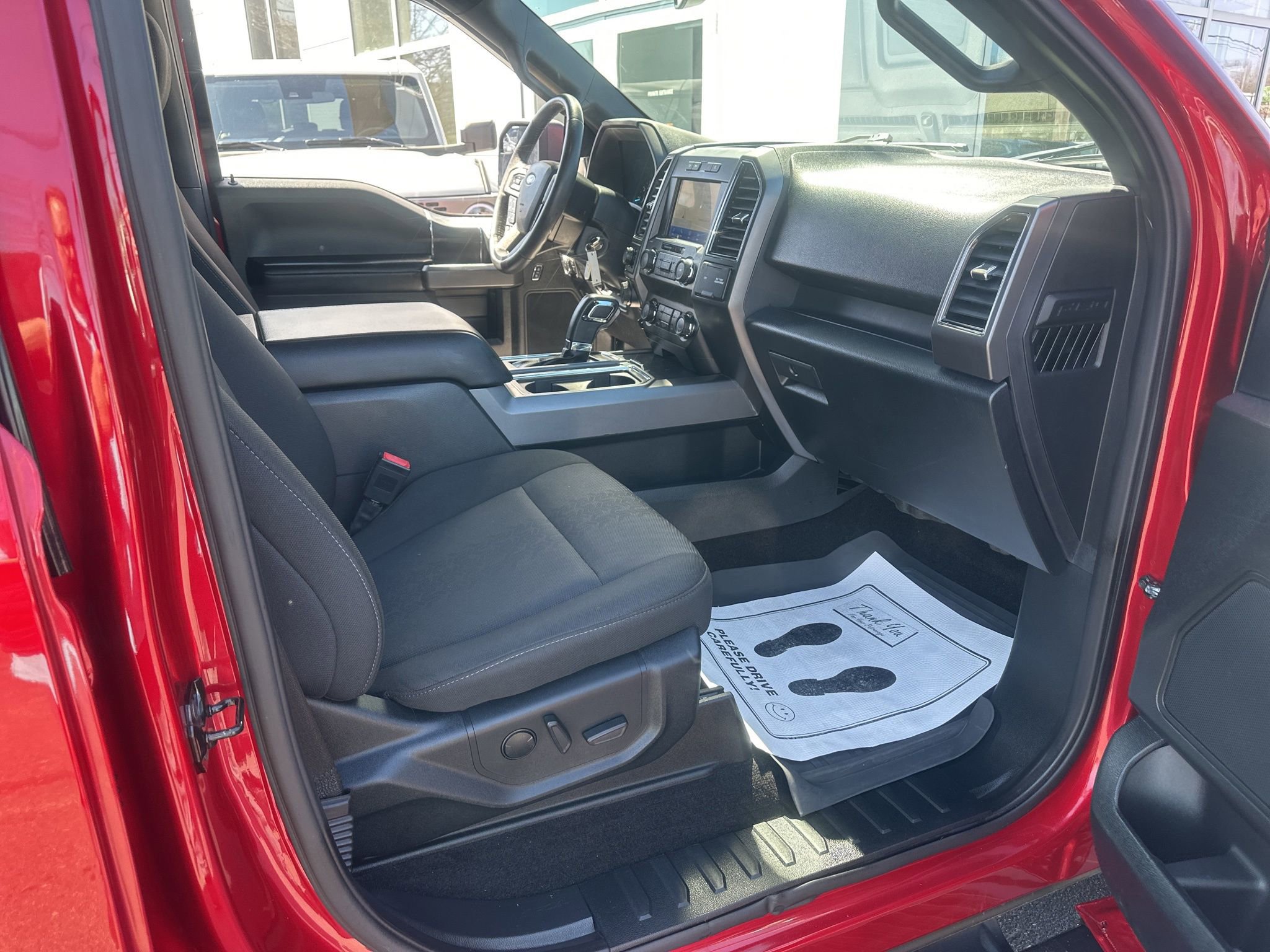 Used 2020 Ford F150 XLT w/ Equipment Group 302A Luxury image 11