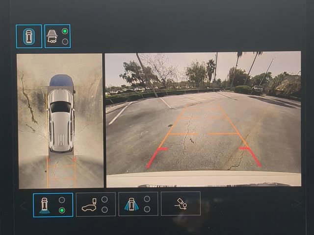 Used 2024 GMC Acadia Elevation image 26