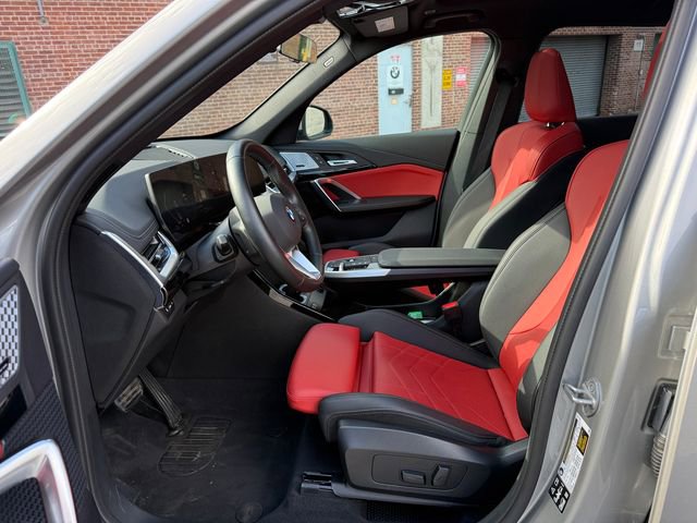 Used 2025 BMW X1 xDrive28i w/ Convenience Package image 21