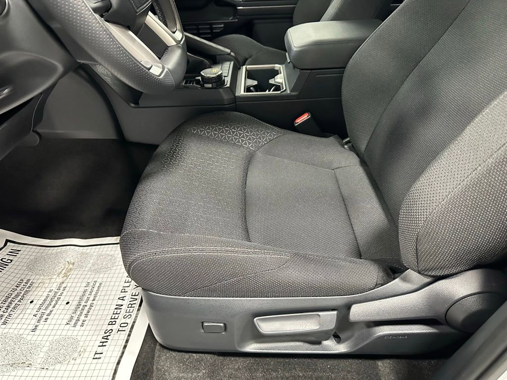 Used 2025 Toyota 4Runner SR5 image 13