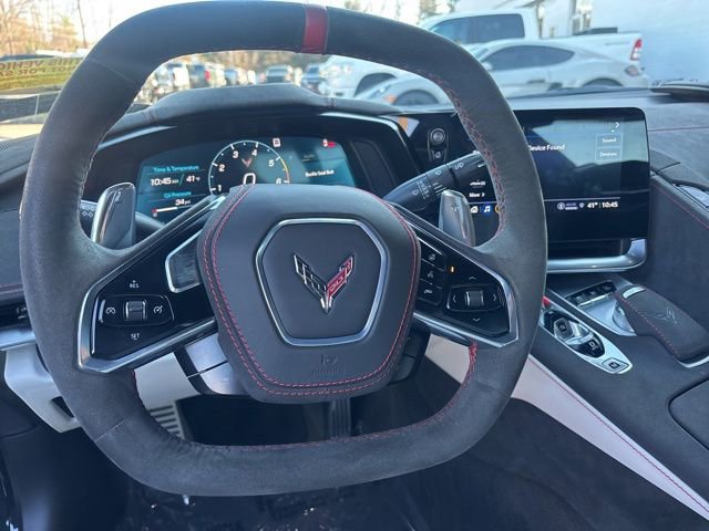 Used 2023 Chevrolet Corvette Stingray Premium Cpe w/ Z51 Performance Package image 9