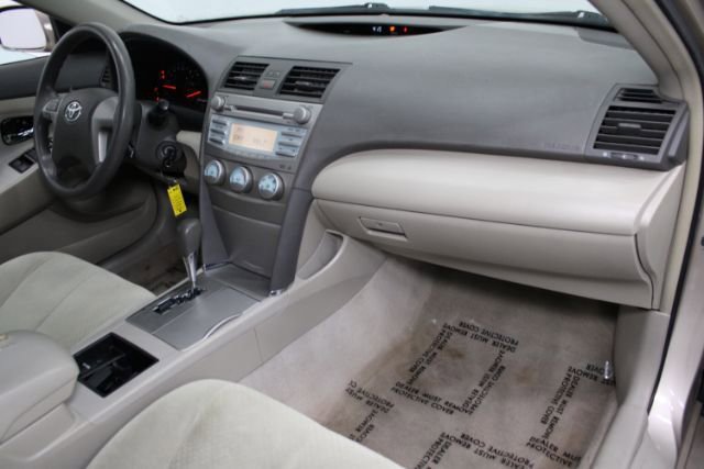 Used 2007 Toyota Camry XLE FWD image 21