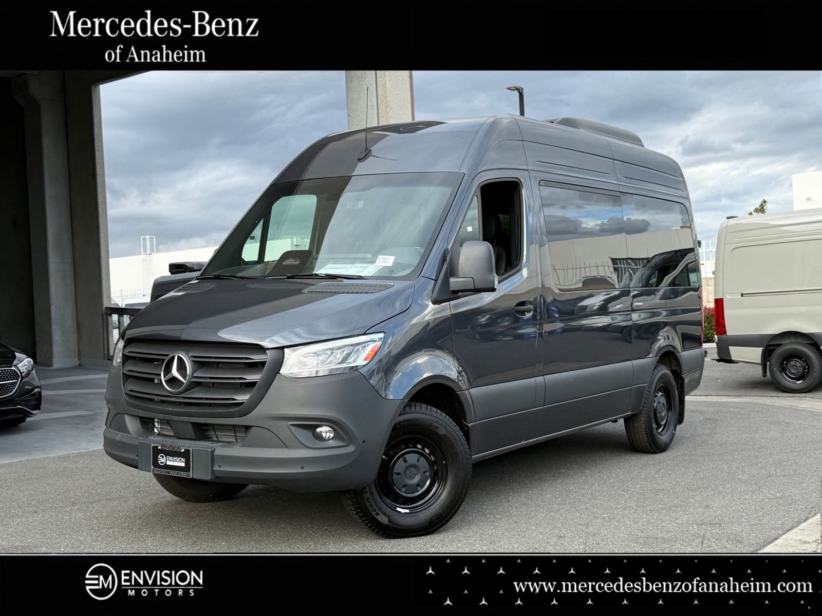 New 2025 Mercedes-Benz Sprinter 2500 image 1