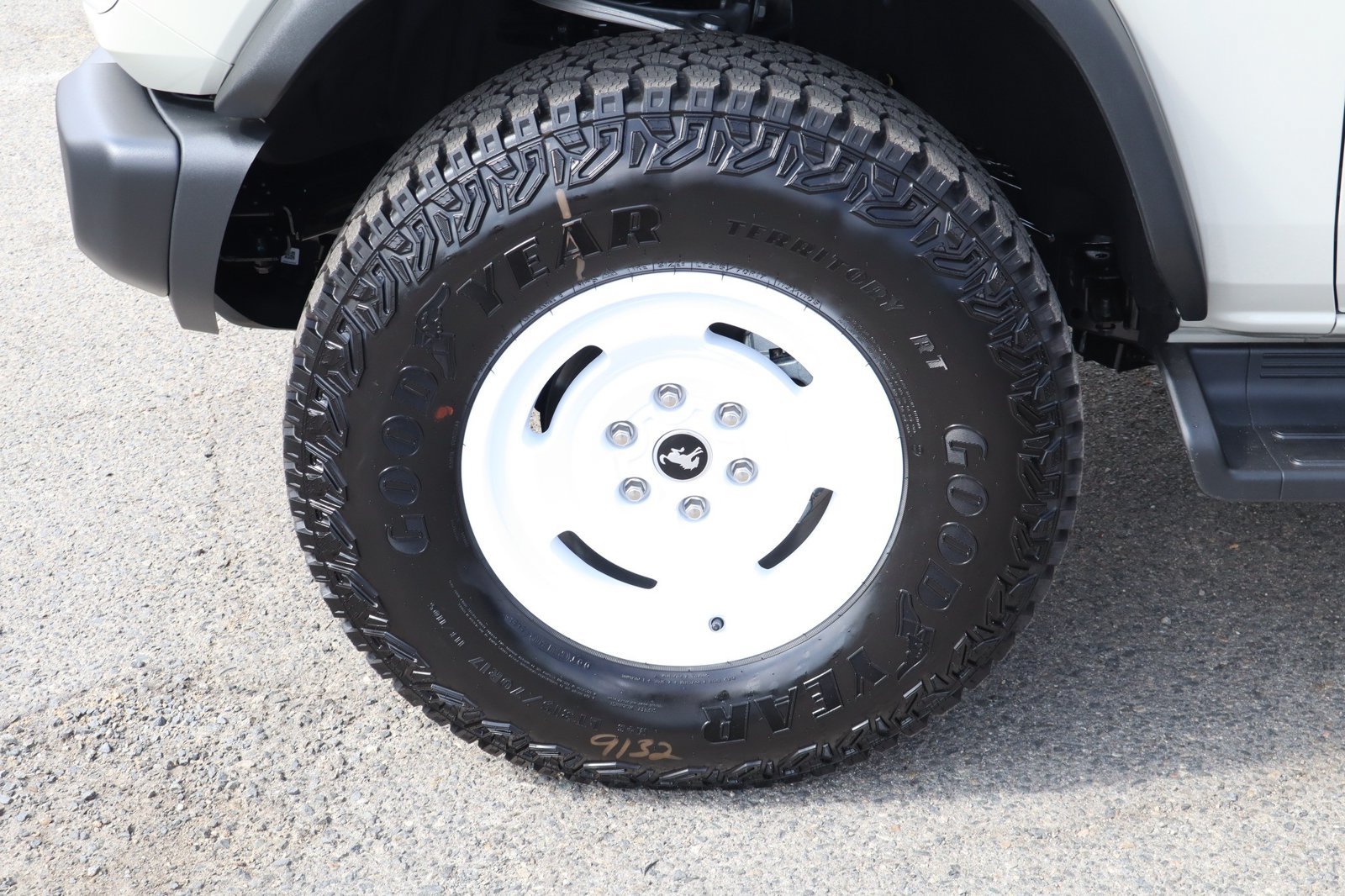 New 2026 Ford Bronco Heritage Edition AWD/4WD image 14