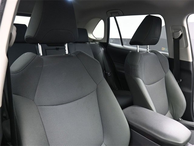 Used 2019 Toyota RAV4 LE image 27