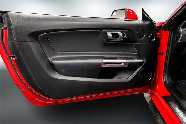 Used 2019 Ford Mustang GT w/ Equipment Group 301A image 19