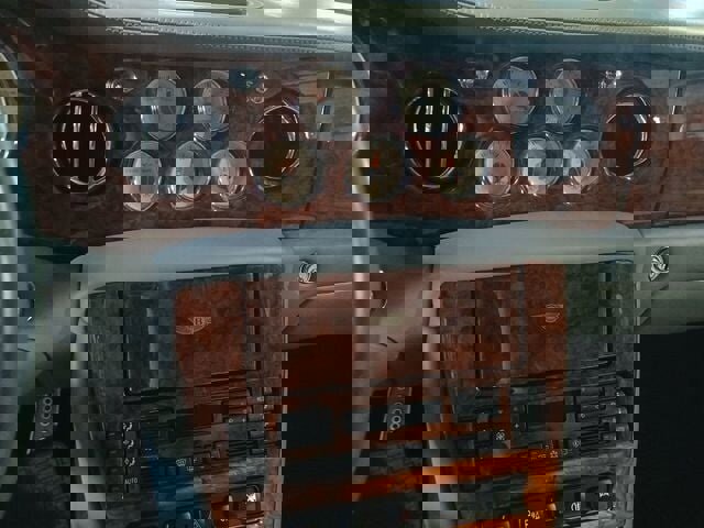 Used 2003 Bentley Arnage R image 16