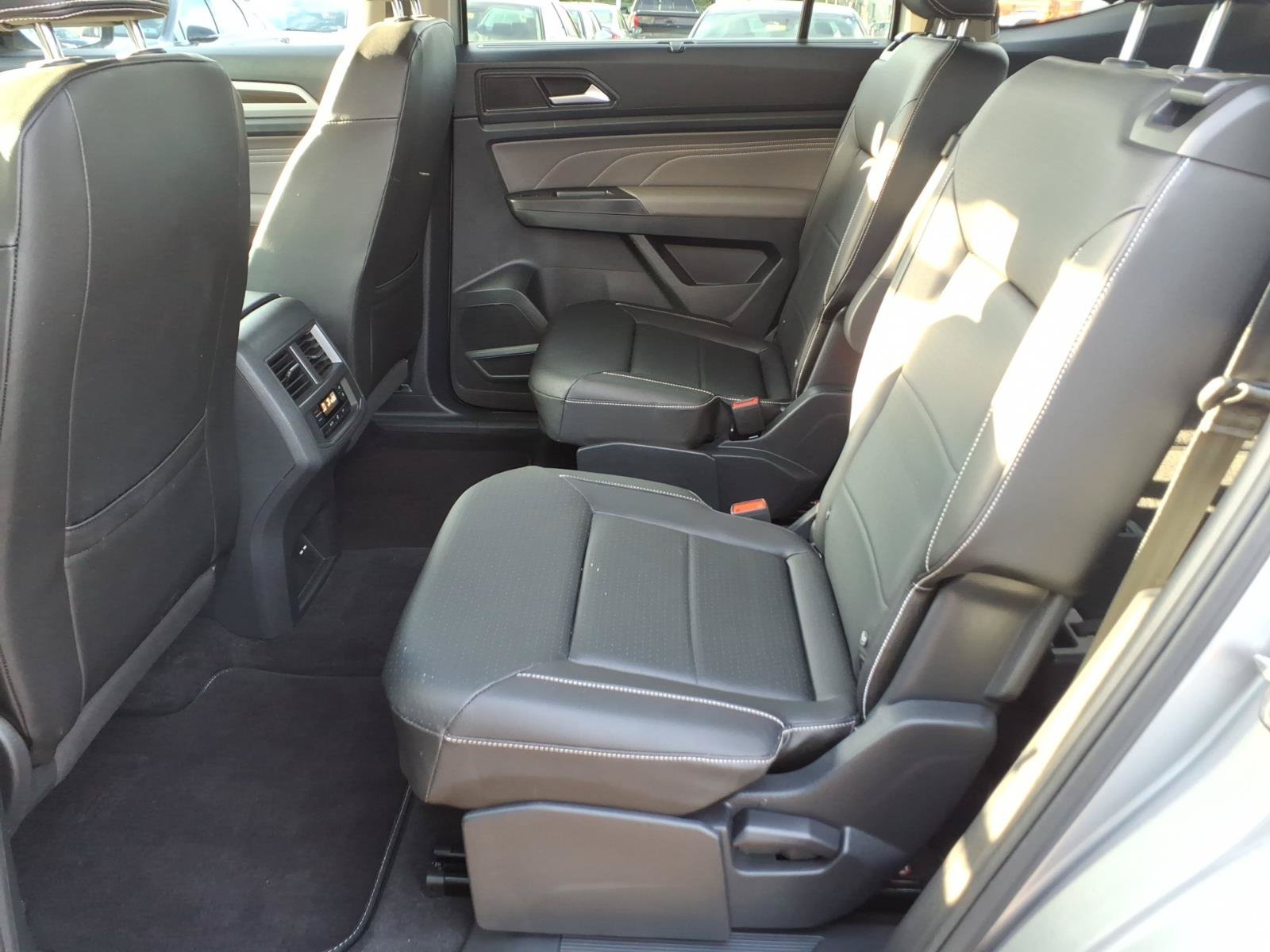 Used 2023 Volkswagen Atlas SE FWD image 21