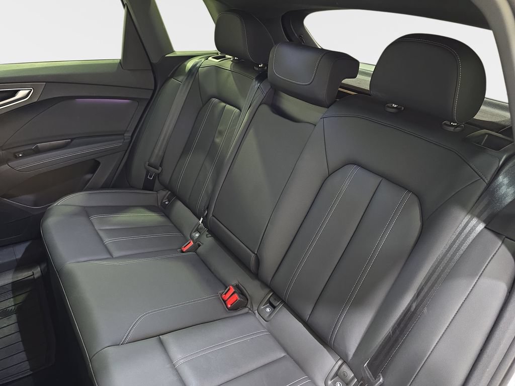 Used 2024 Audi Q4 e-tron Premium Plus w/ Premium Plus AWD/4WD image 17