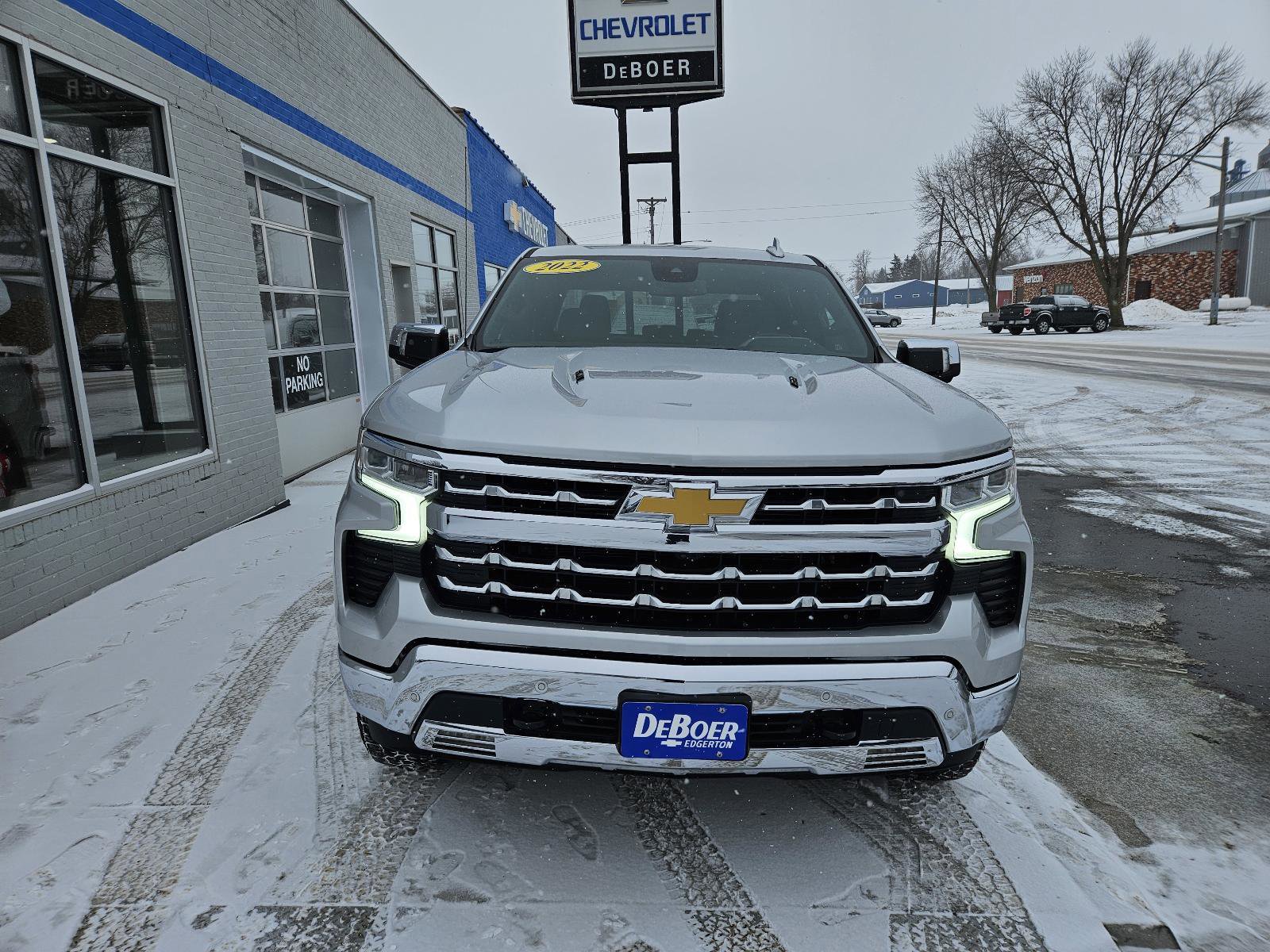 Used 2022 Chevrolet Silverado 1500 LTZ image 7