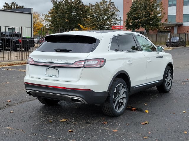 Certified 2022 Lincoln Nautilus Reserve AWD/4WD image 4