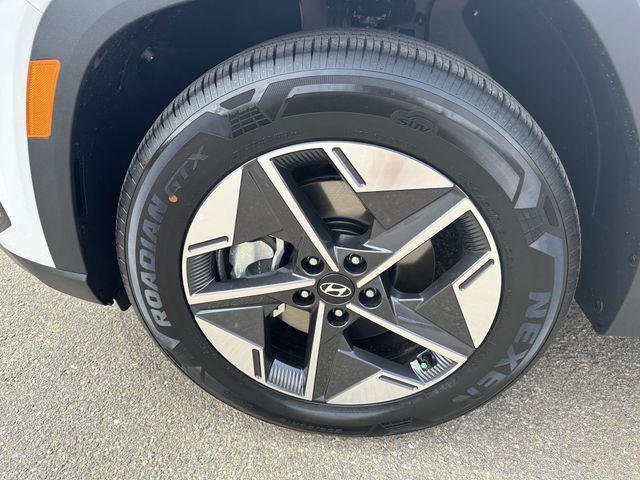 New 2025 Hyundai Tucson SEL image 11