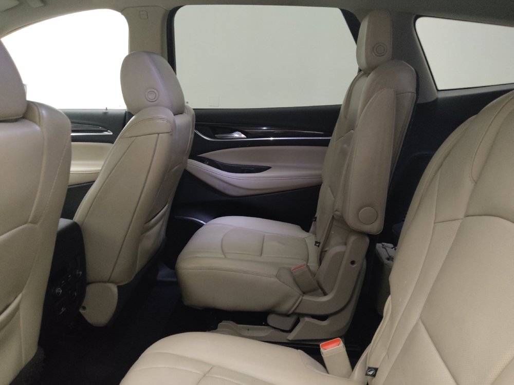 Used 2018 Buick Enclave Essence FWD image 18