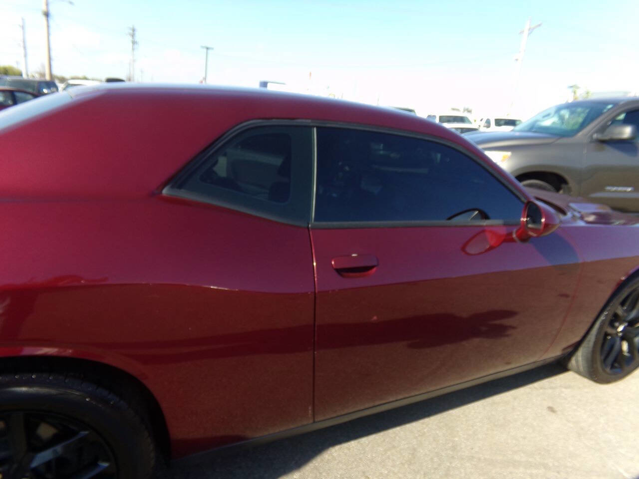 Used 2019 Dodge Challenger SXT w/ Blacktop Package image 16