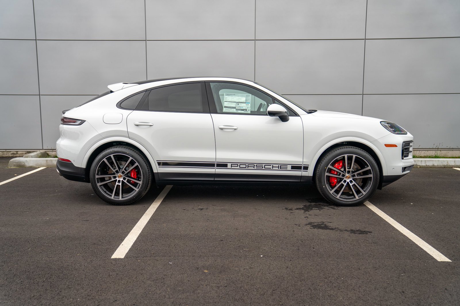 New 2026 Porsche Cayenne S AWD/4WD image 8