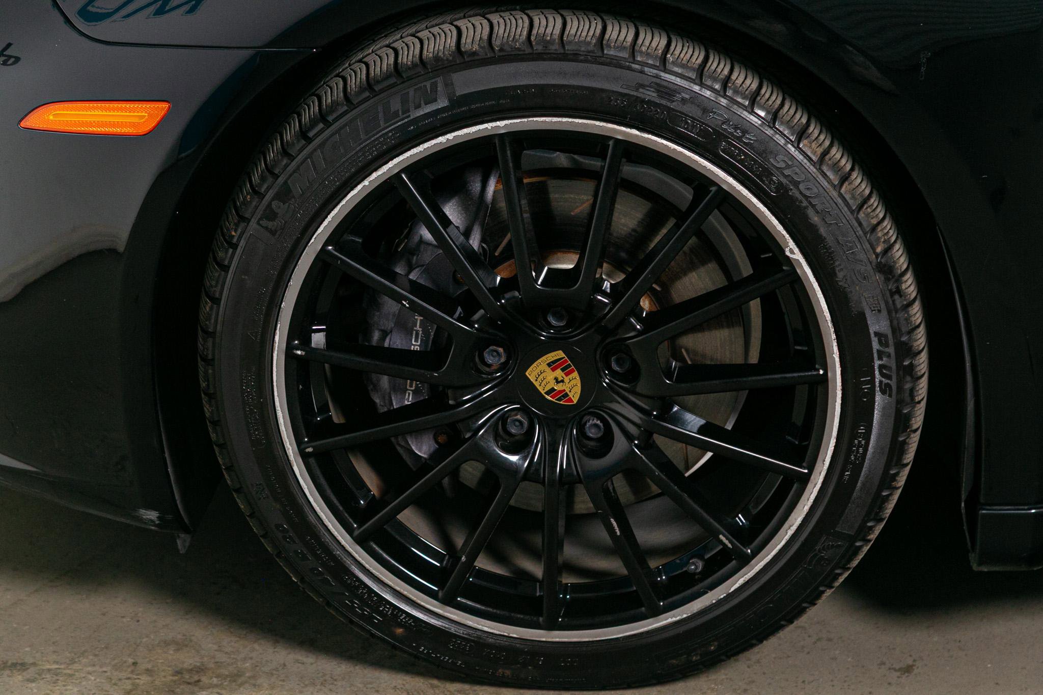 Used 2015 Porsche Panamera 4dr HB 4 image 18