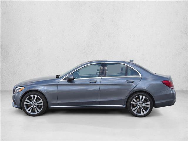 Used 2018 Mercedes-Benz C 300 4MATIC Sedan image 4