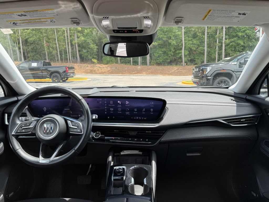 Used 2024 Buick Envision Preferred AWD/4WD image 3