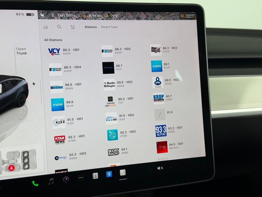 Used 2024 Tesla Model Y Long Range image 17